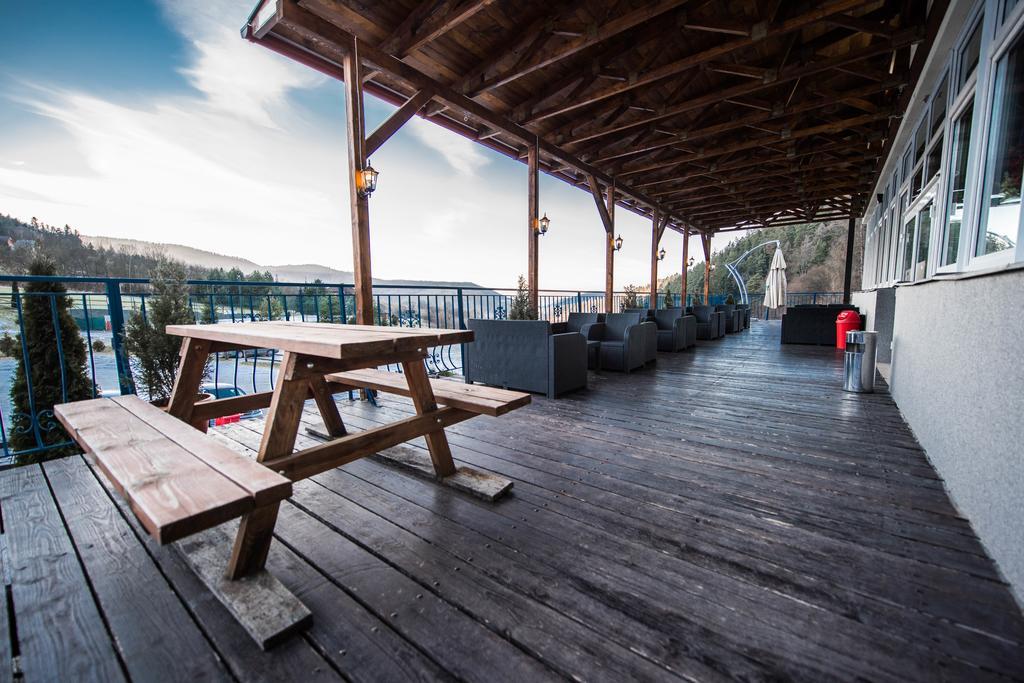 Plejsy Hotel Krompachy Exterior photo